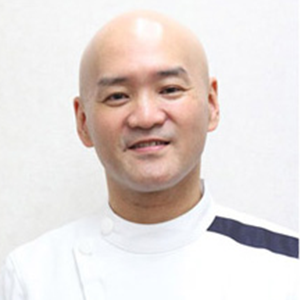 代表 足神 功先生