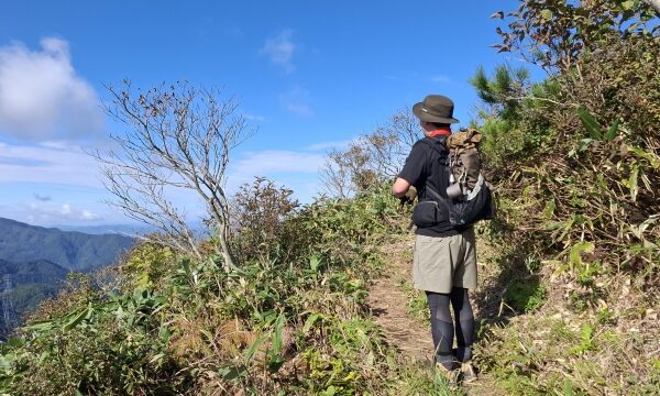 登山後の膝・足の痛み、年齢のせいではありません